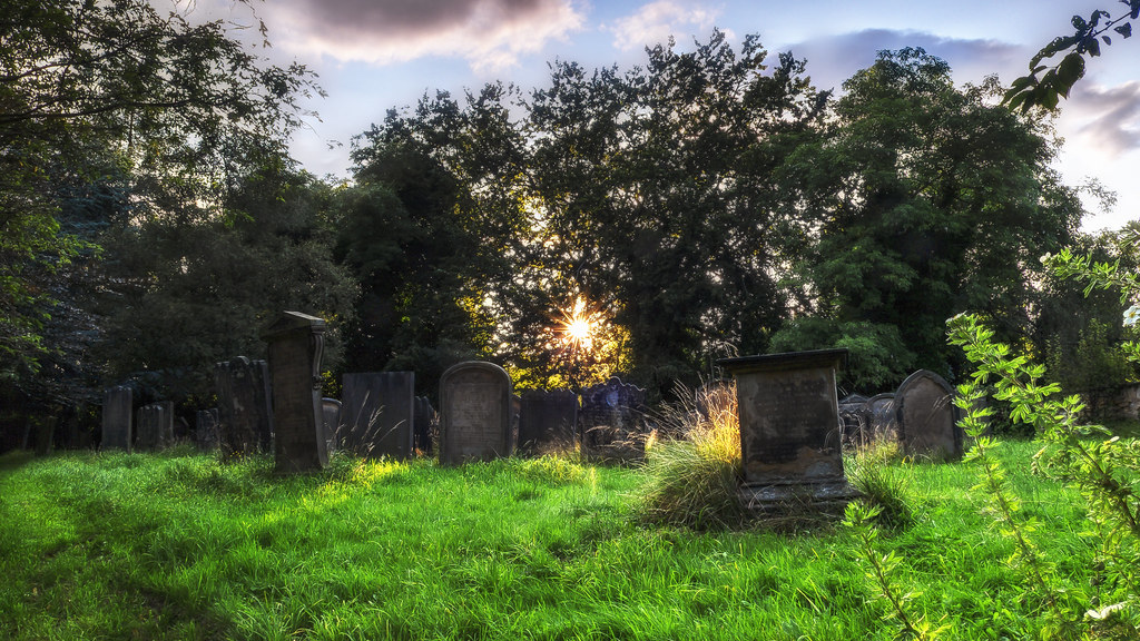 Cemetery In Old Durham Tonemap Image Cemetery in Old Durha… Flickr