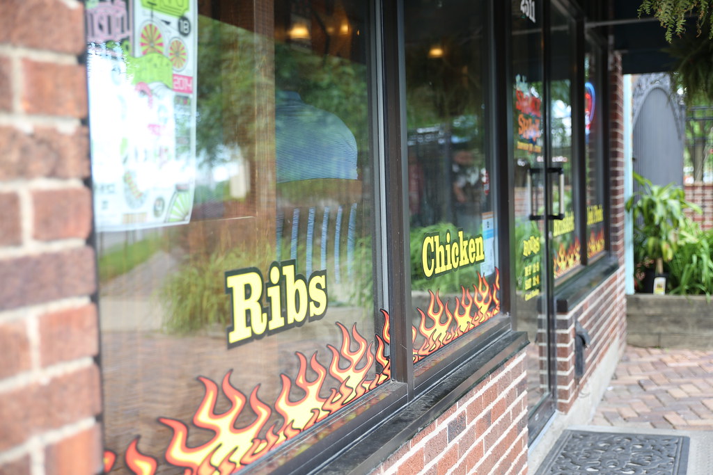 A favorite restaurant Des Moines June 6 Gotta try thei… Flickr