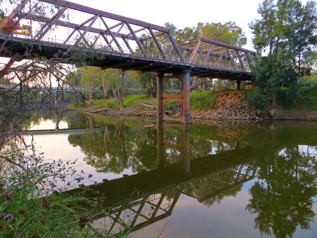 Wagga Wagga, The Hampden Bridge, 1895, Murrumbidgee River … Flickr