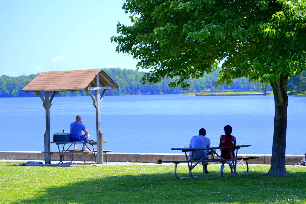 Oak Hollow Lake, High Point NC These are scenes of Oak Hol… Flickr