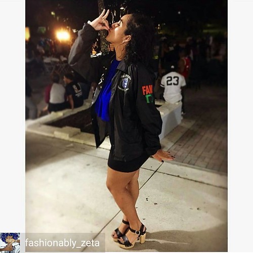 Regrann from fashionably_zeta Blutiful Soror!!!!! 💙💙… Flickr