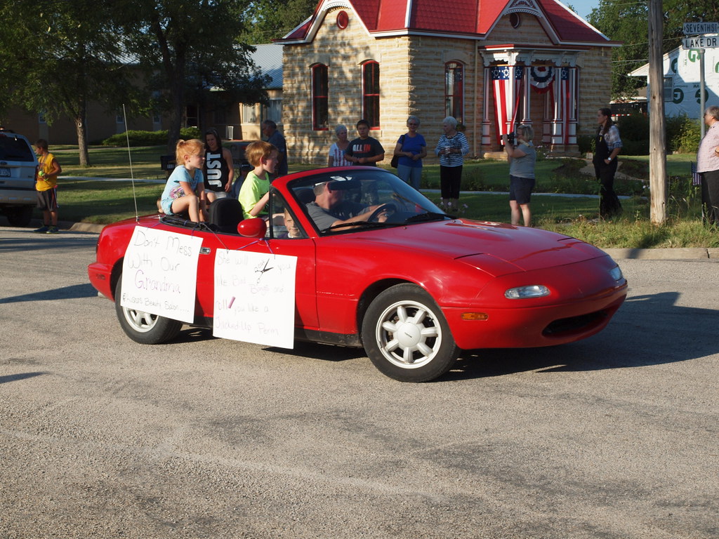 Cawker City Picnic Parade 2014. 83.P8163994 simply mad about Claire