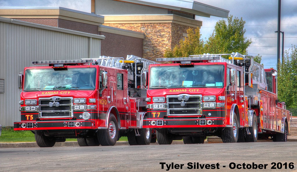 KCFD New Truck 7 and 5 Kansas City, Missouri Fire Departme… Flickr