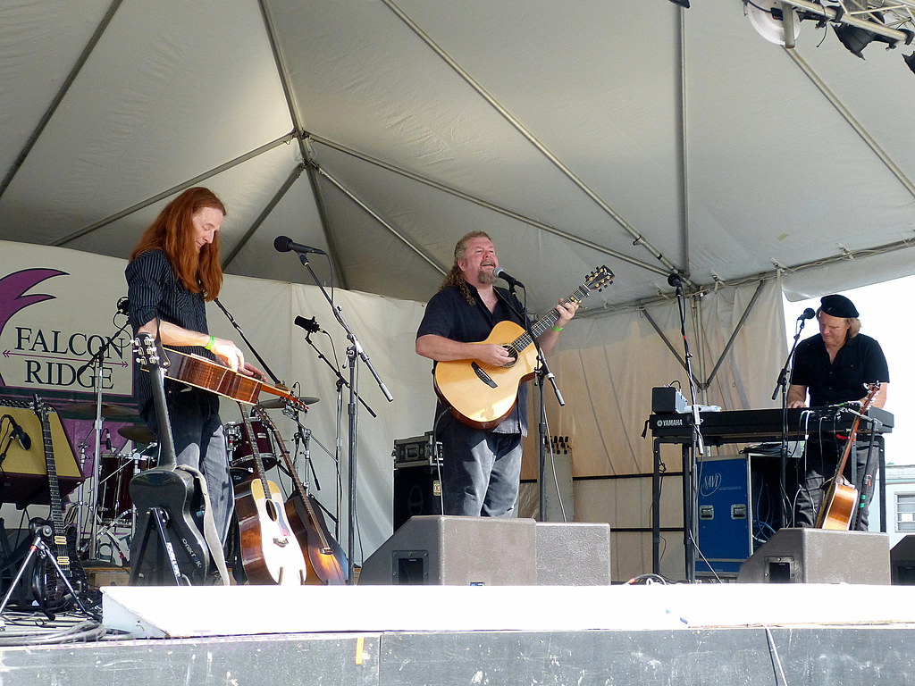 p2560907_v1 Falcon Ridge 2014 Sunday; Hillsdale, NY; Aug… Flickr