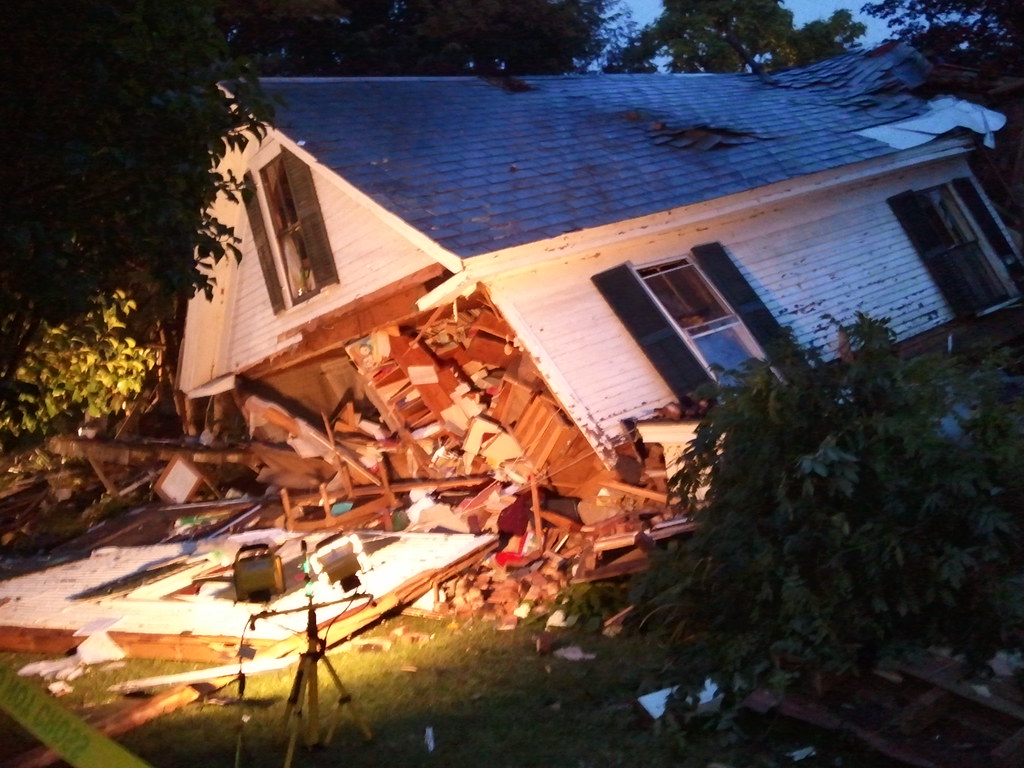 33 Houseexplosion 071812 2 Samsung firemutualaid Flickr