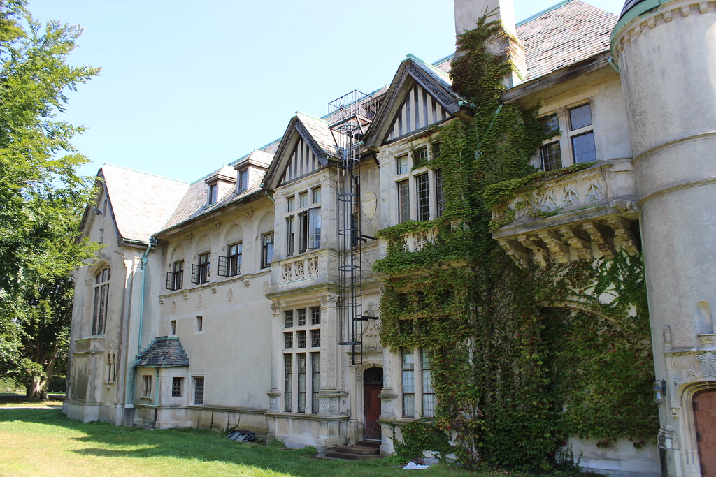 Seaview Terrace (c. 1925) 207 Ruggles Ave, Newport, RI Des… Flickr