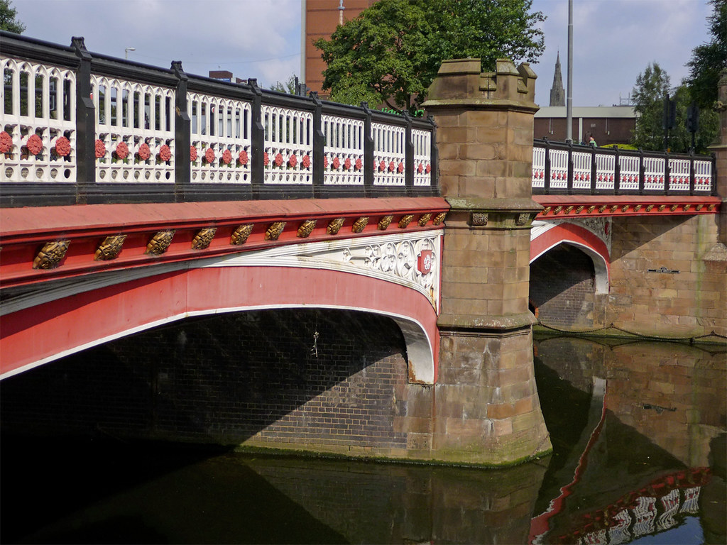 West Bridge, Leicester Bridge over the Grand Union Canal (… Flickr