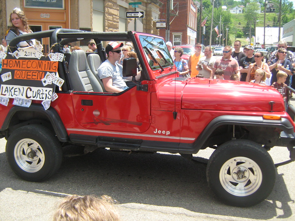 Sistersville 2014 Alumni Parade Daniel Westfall Flickr