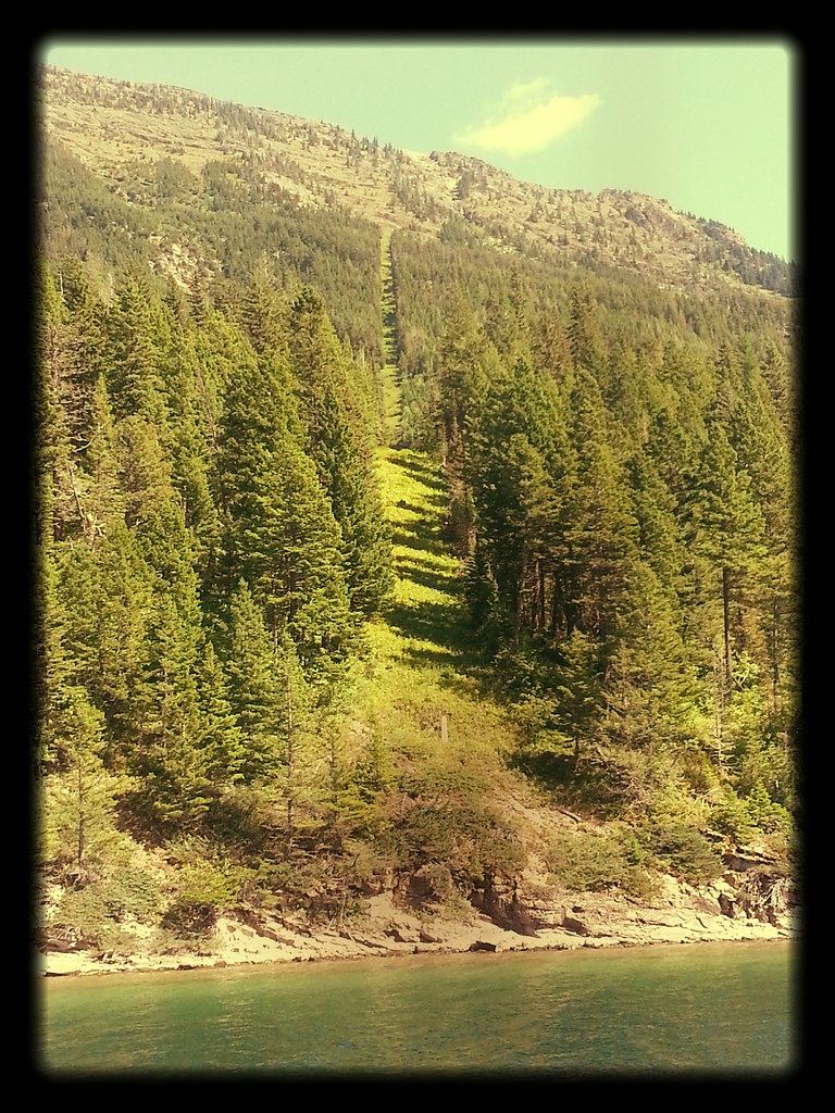 Border Crossing The USCanada border across Upper Waterton… Flickr