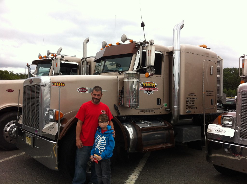 photo 2 (10) Truck Show 2014 MRM Specialized Trucking Flickr