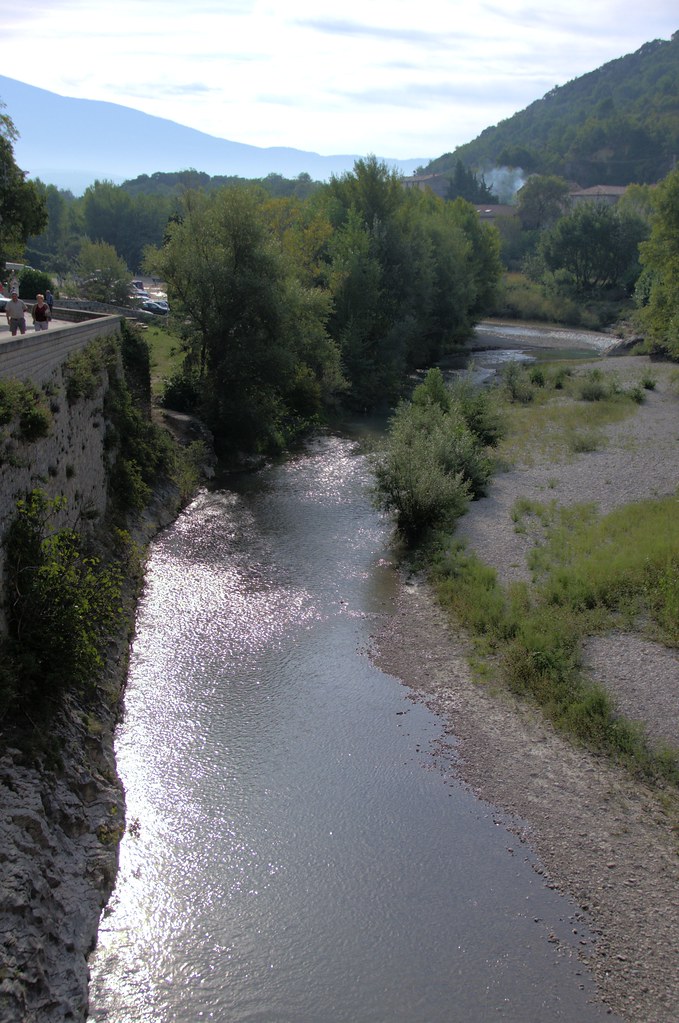 L'Ouvèze En 1992, cette jolie petite rivière est montée de… Flickr