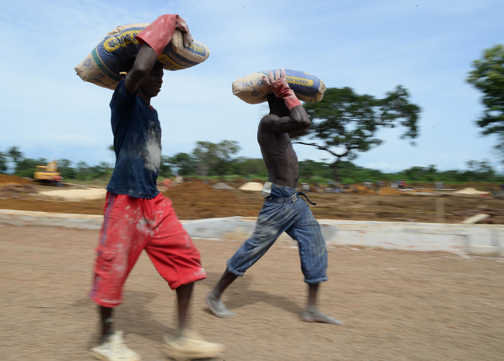 Ebola response UK constructing treatment centre in Sierra… Flickr