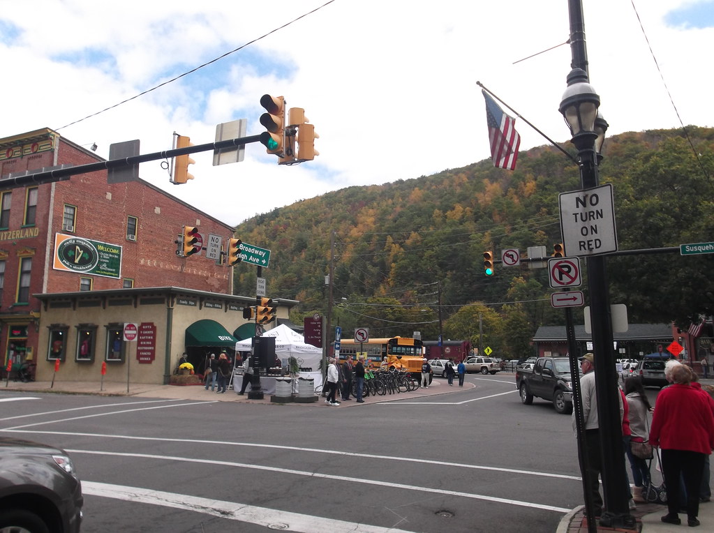 Susquehanna Street and Broadway Intersection YouTuber Flickr