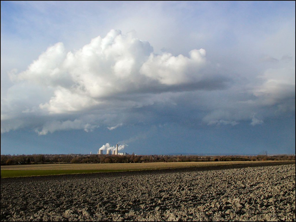 Snow Clouds over Didcot Power Station This was inspired by… Flickr