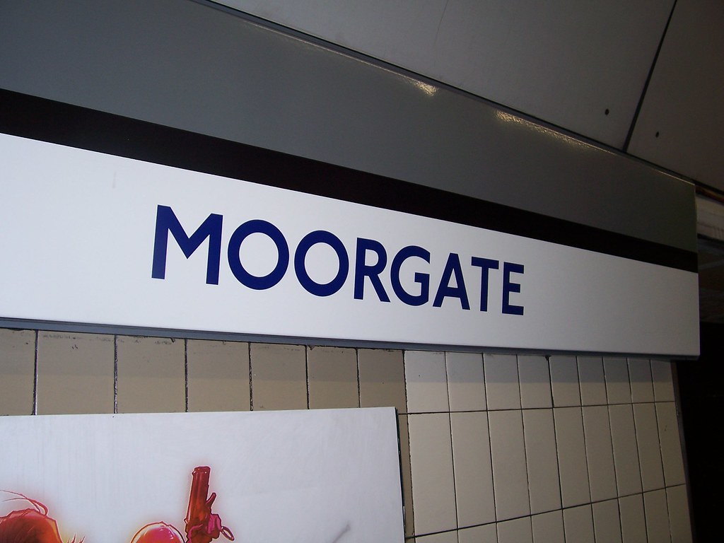 Station Sign Going back down to Kings Cross, I ch… Flickr