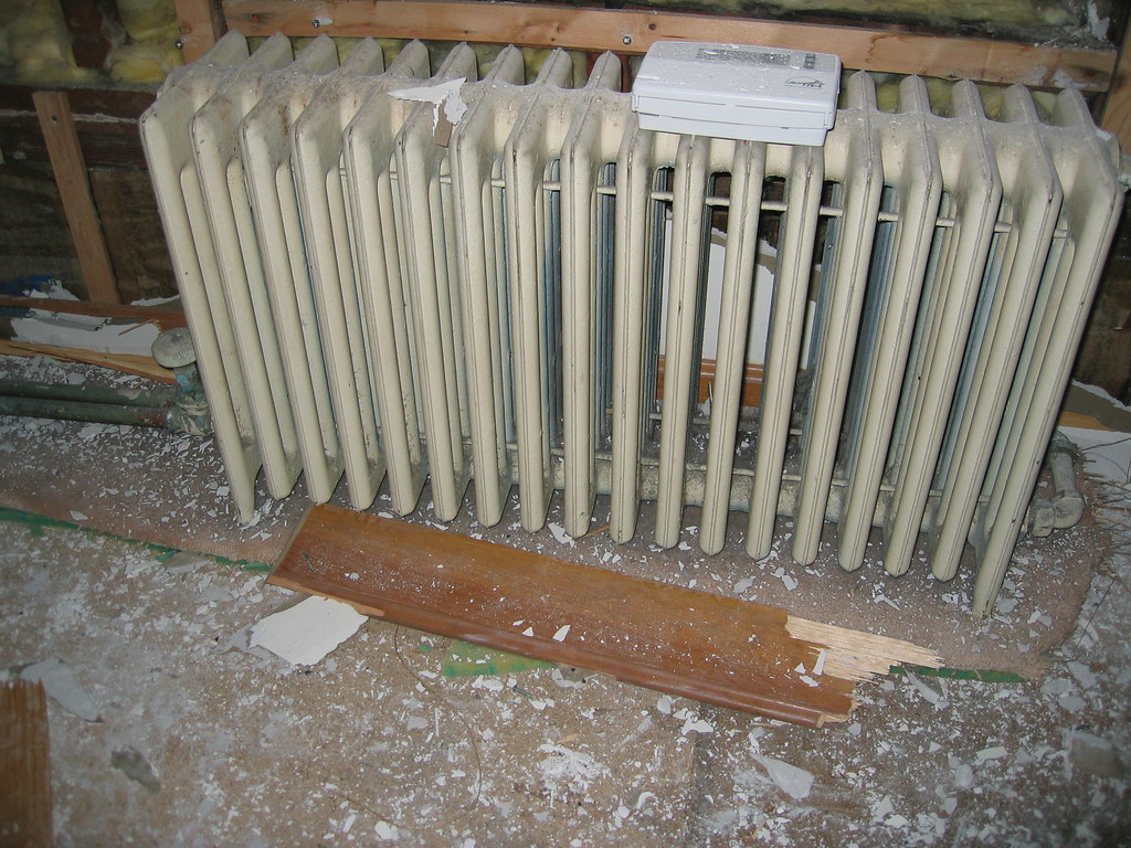 Forced hotwater radiators free to a good home 2 working… Flickr