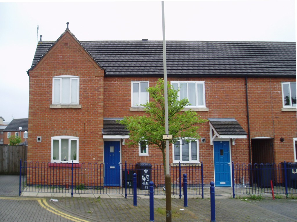 Housing, Bede Park Housing by Bede Park, Leicester Steve Cadman Flickr