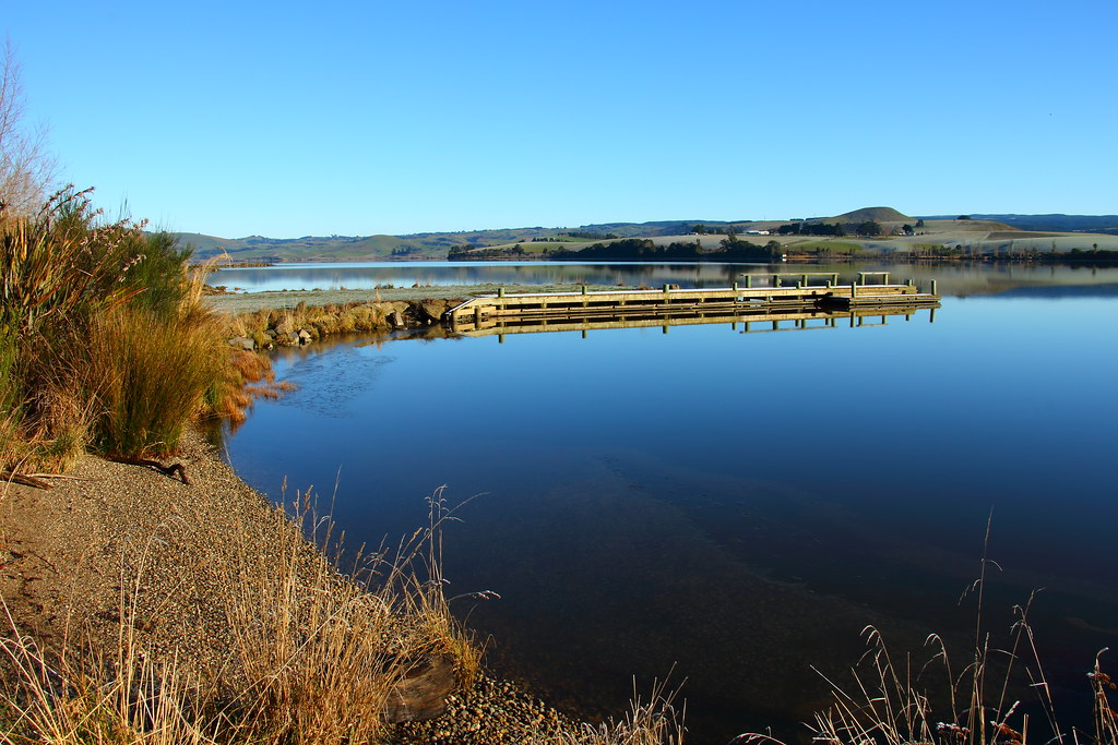 Lake Waihola . NZ. ArtyFx. Back to Work .. Flickr