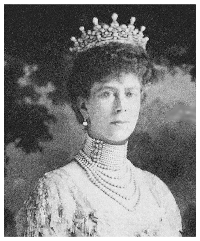 Queen Mary (queen consort of V 19101936 and Quee… Flickr