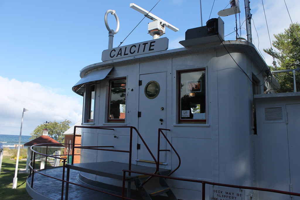 Forty Mile Point Lighthouse (Rogers City, Michigan) Octo… Flickr