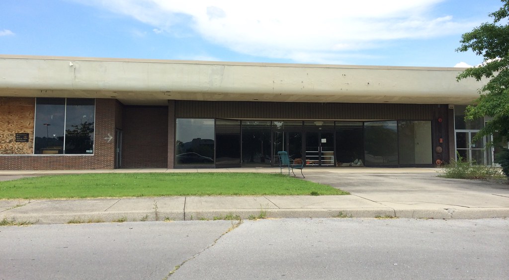 Oak Ridge Mall Oak Ridge, TN Mike Kalasnik Flickr