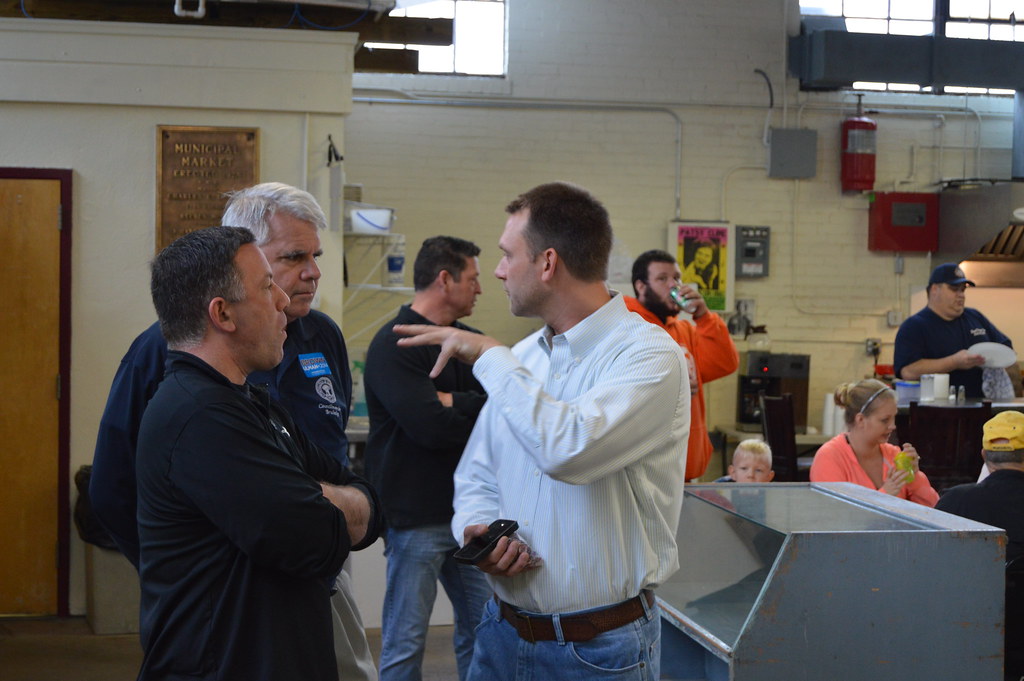 DSC_0263 Hagerstown Farmers Market 101114 Mark Miller Flickr