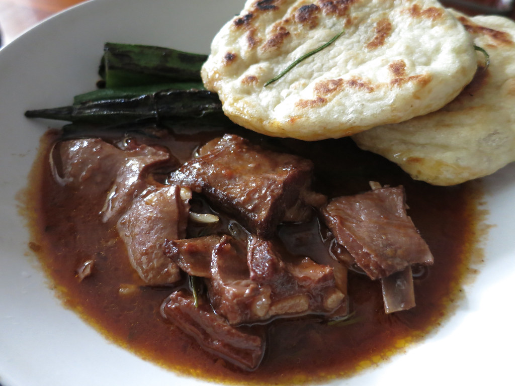 lambflat02 lamb flap (belly) slowcooked in nonelectric t… Flickr