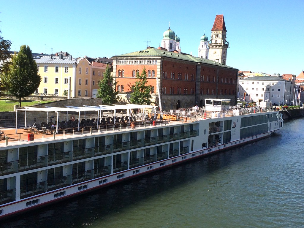 Downtown Passau 6 river cruise ships Phil Wilson Flickr