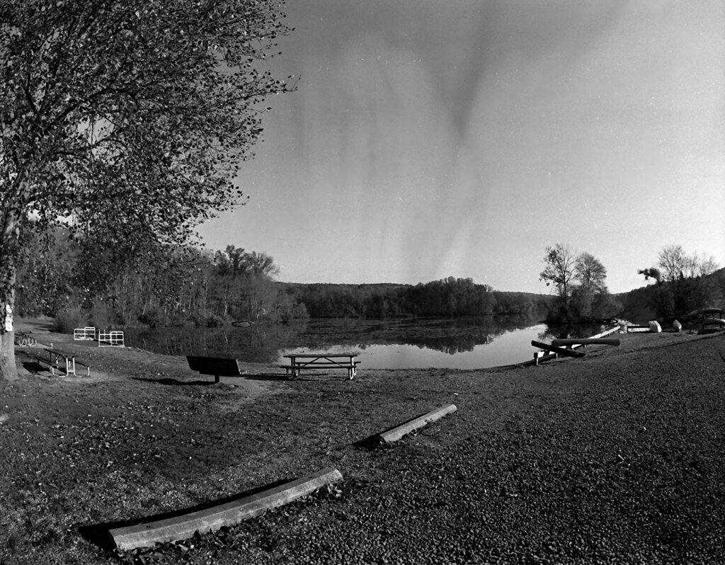 Scan10050e Big Bass Lake at French Creek State Park. Penta… Flickr