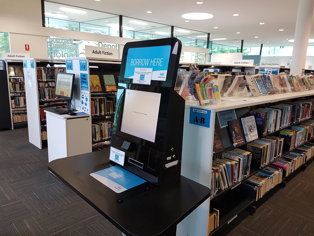 Ulladulla Library, NSW, 23 November 2016 self check and opâ€¦ State