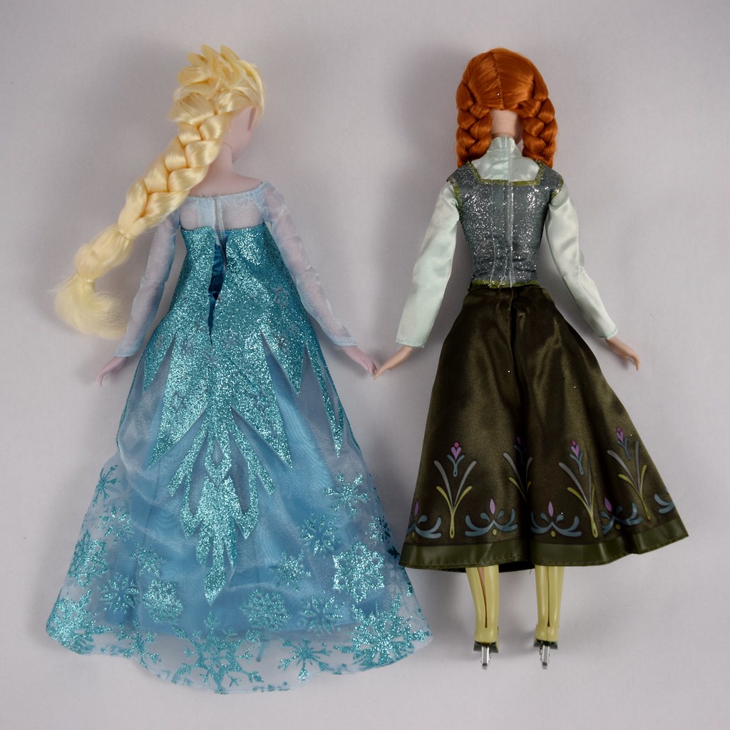 Elsa & Anna Ice Skating Set US Disney Store Purchase D… Flickr