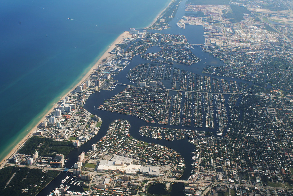 Fort Lauderdale Intracoastal Waterway Aerial Facing south… Flickr