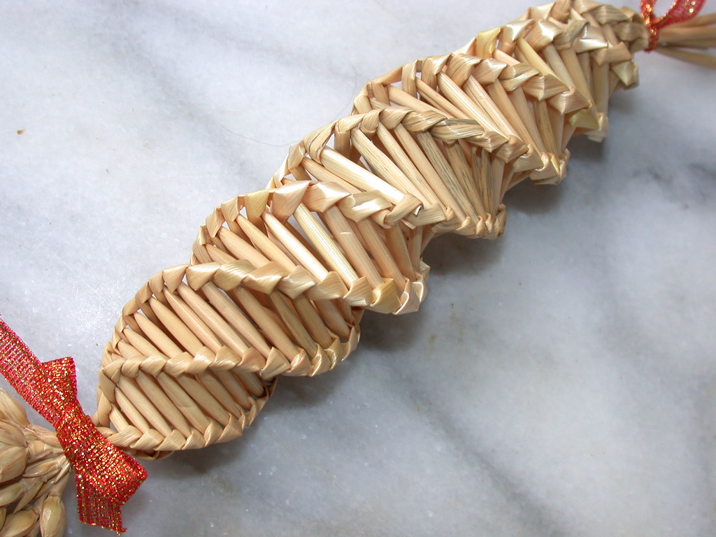 Straw Corn Dollies Straw work by ItchyFingersLynny lynn watkinson