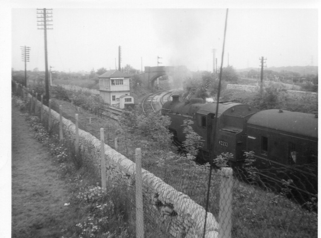 0028 Shirebrook Junction Fairburn 4MT 264T 42232 heads n… Flickr