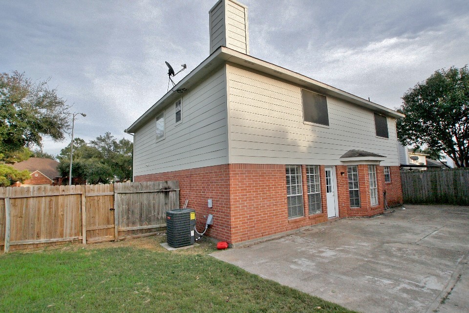 126427 Slate Stone LN, Houston, TX 77084 HUGE Patio has r… Flickr