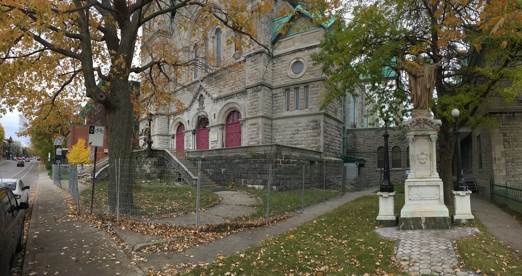 StEusebeDeVerceil church 2 panoramic Read more Vanish… Flickr
