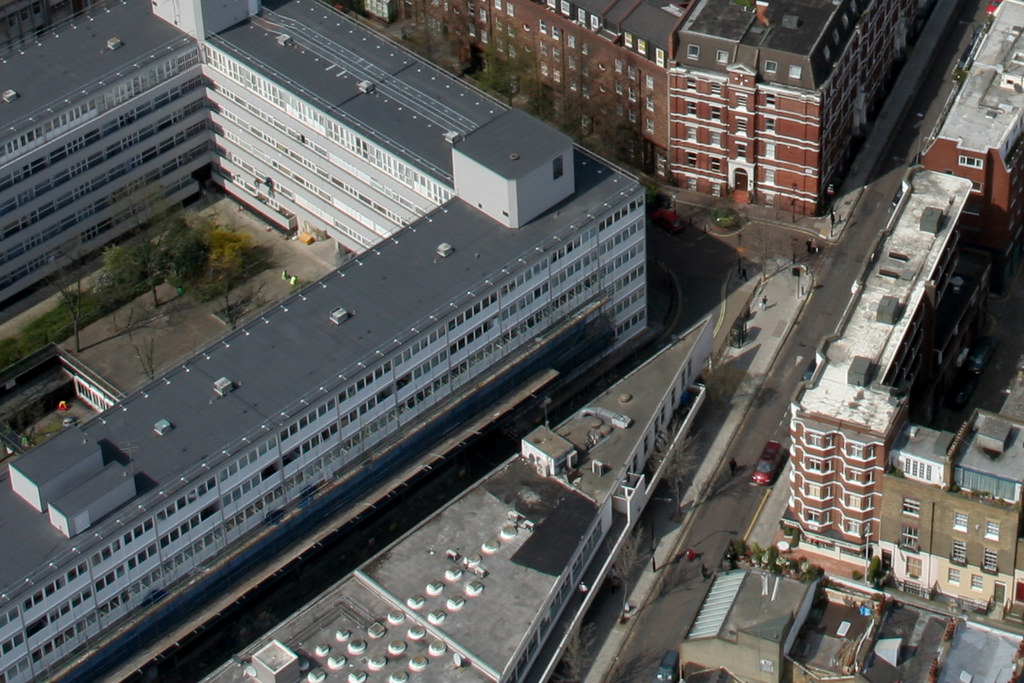 Clipstone Mews / Cleveland Street / Holcroft Court from … Flickr