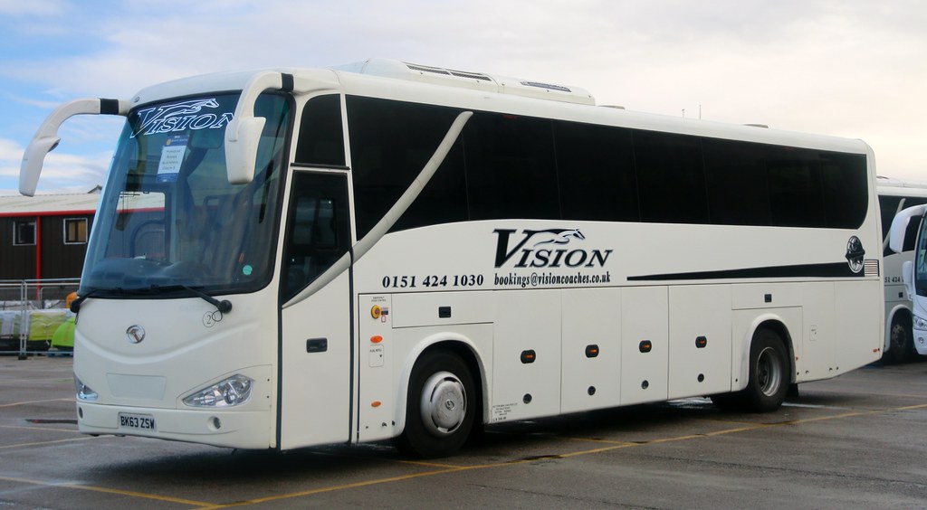 Huyton Coaches, Widnes 2 BK63ZSW at Blackpool Pleasure Bea… Flickr