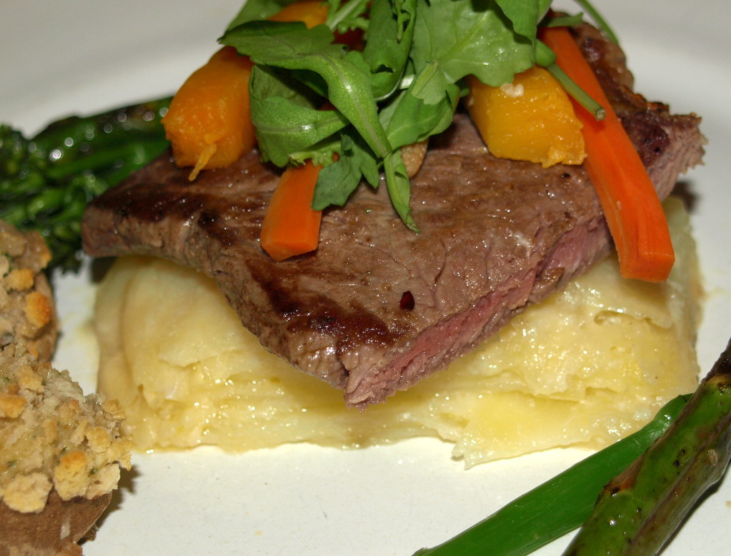 Sirlion Steak, Potato Dauphinoise, Carrot and Rocket Flickr