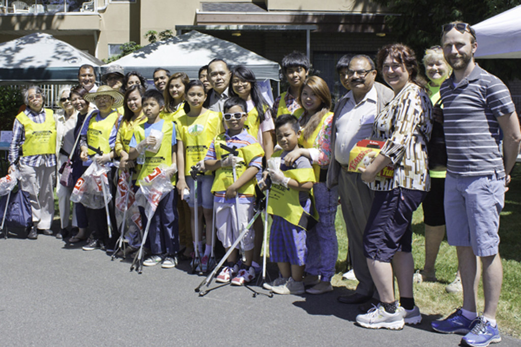 Ready, set, pick up trash Keep Vancouver Spectacular Vol… Flickr