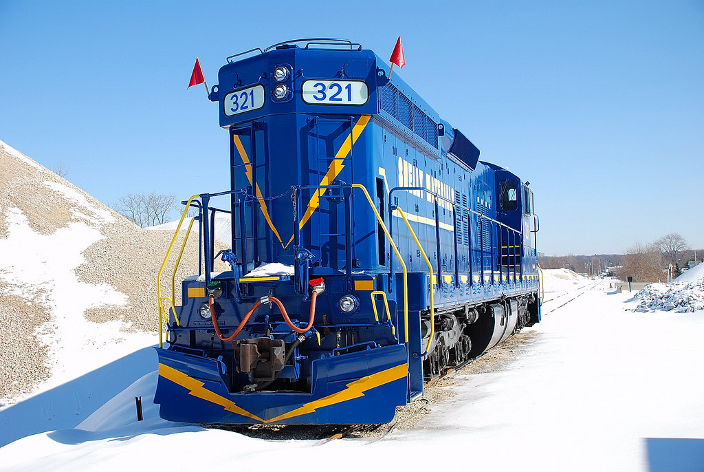 Shelly Materials 321 at Kent, OH Shelly Materials 321, SD1… Flickr