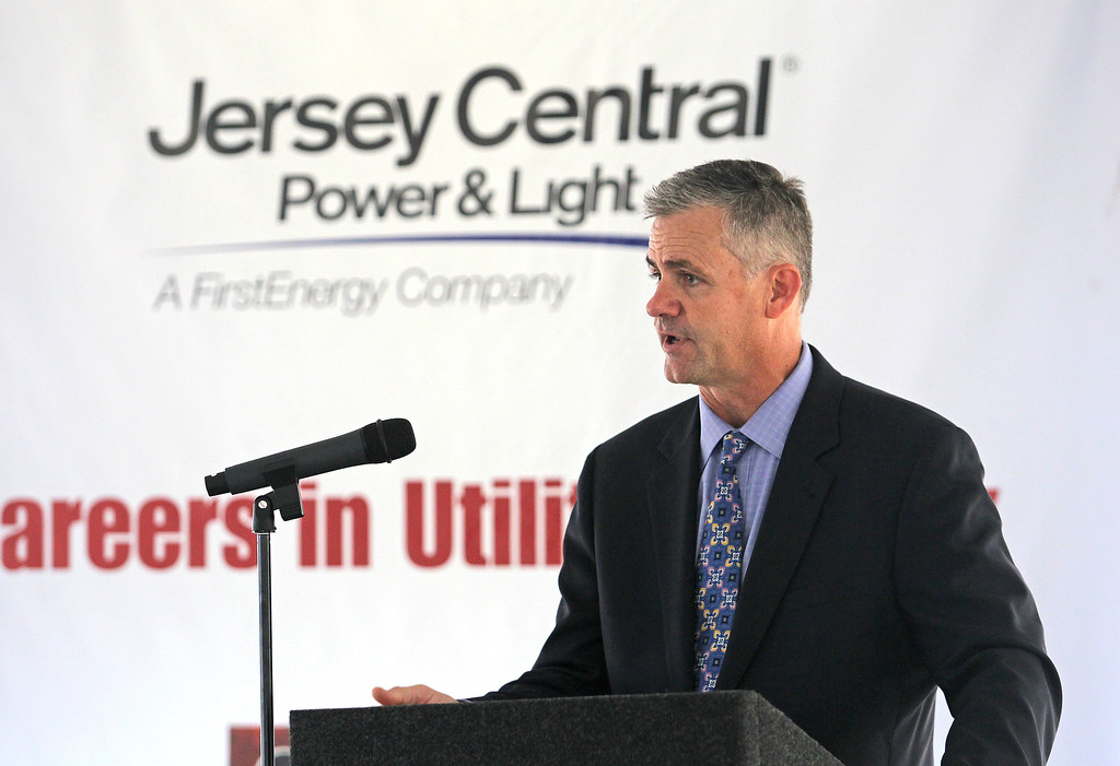 JCP&L Careers In Utilities Day JCP&L President Jim Fakult … Flickr