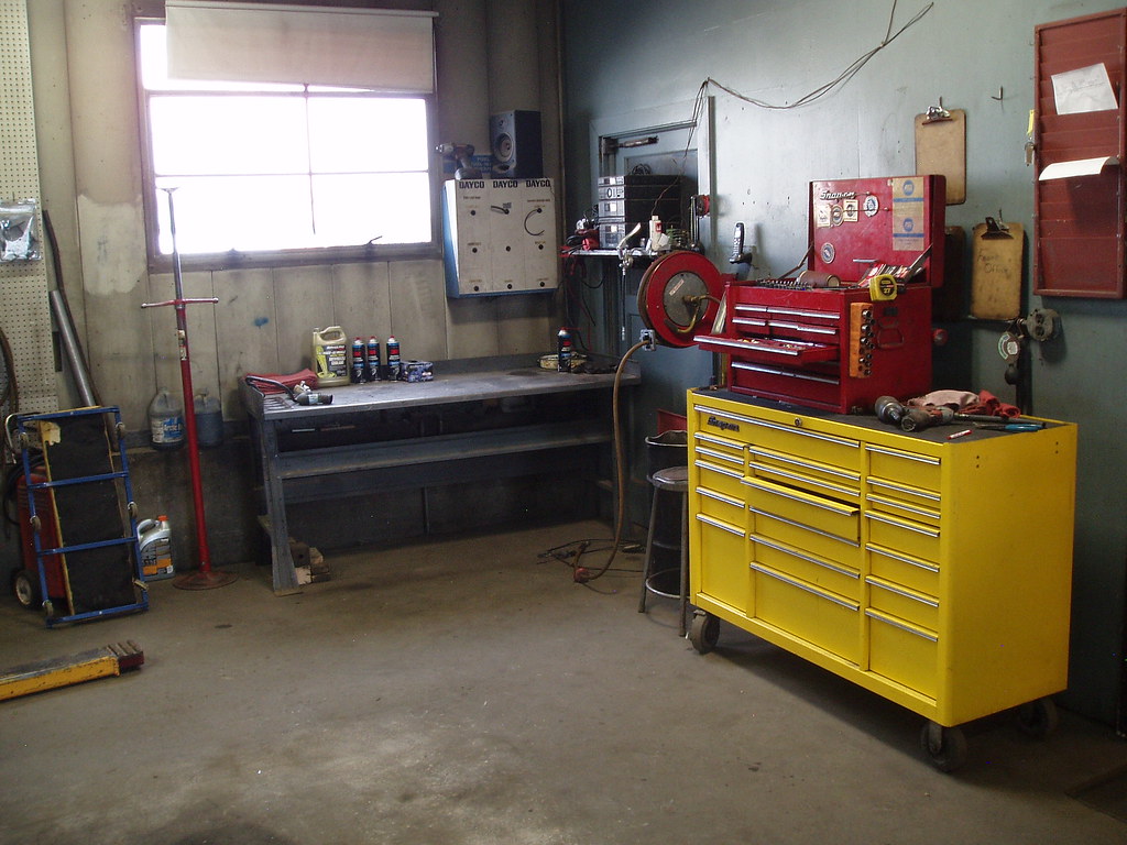 South east corner Anaconda Automotive Flickr