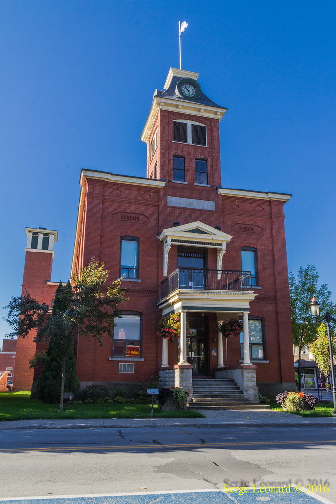 161006 Ville de Farnham Québec Canada 9089 rue Princi… Flickr