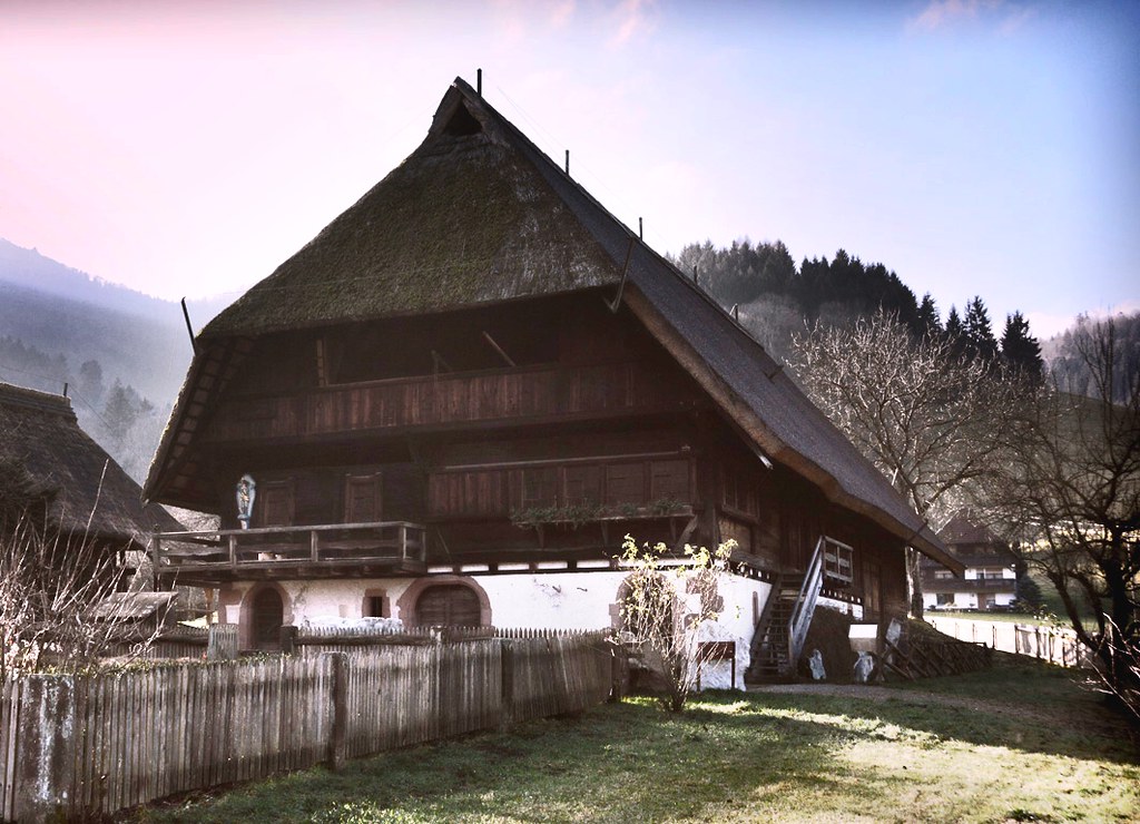 Schwarzwaldhaus Black Forest House Old Black Forest hous… Flickr