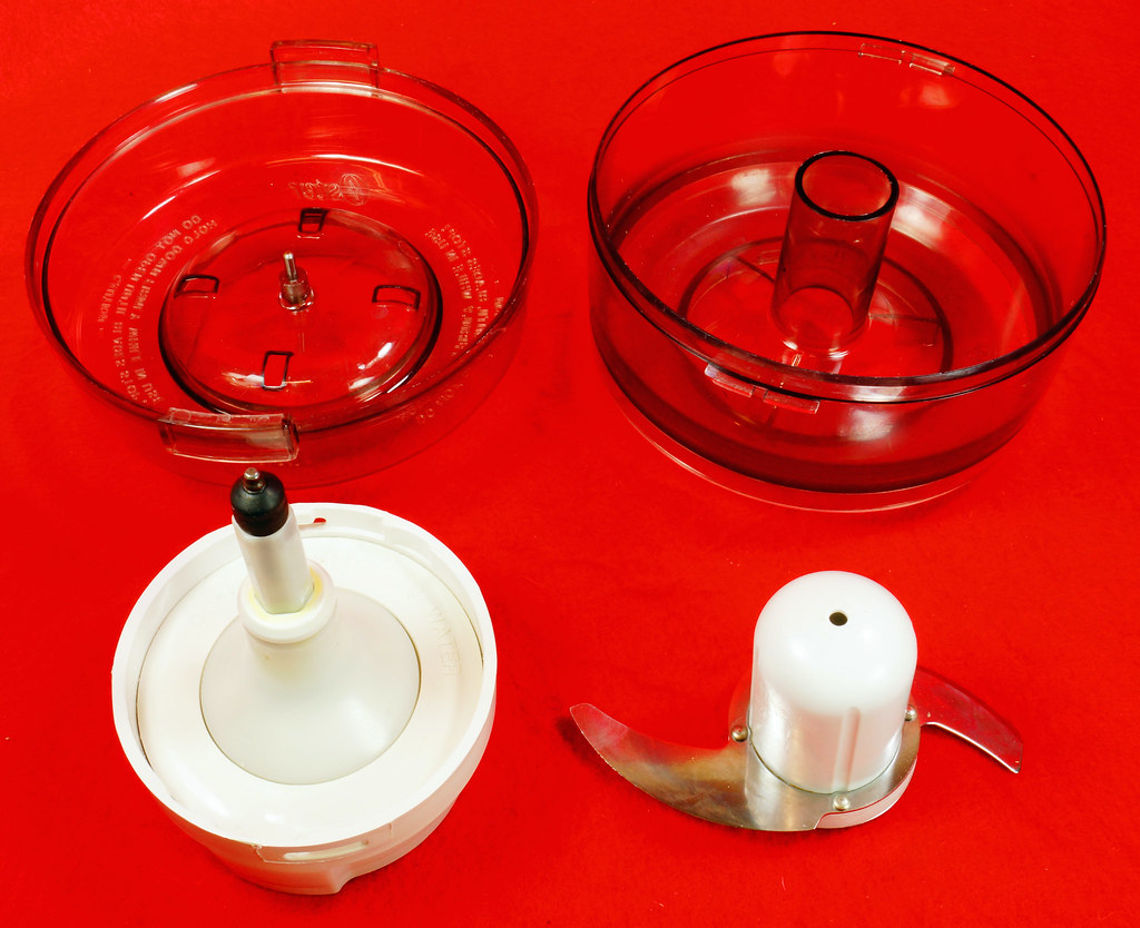 RD9613 Vintage Oster Kitchen Center Food Chopper Processor… Flickr