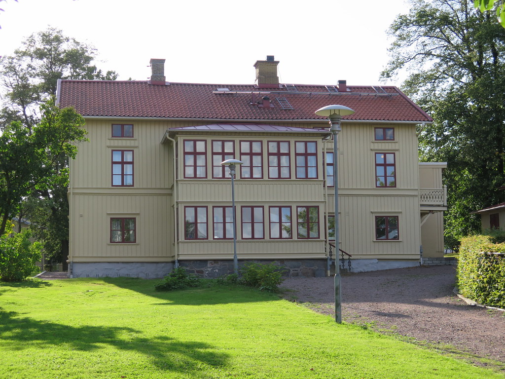 Lindholmens herrgård, Polstjärnegatan, 2015 Flickr