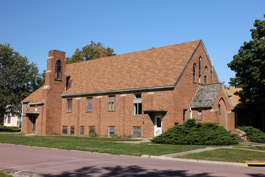 Abandoned Church Aurelia, IA Tom McLaughlin Flickr