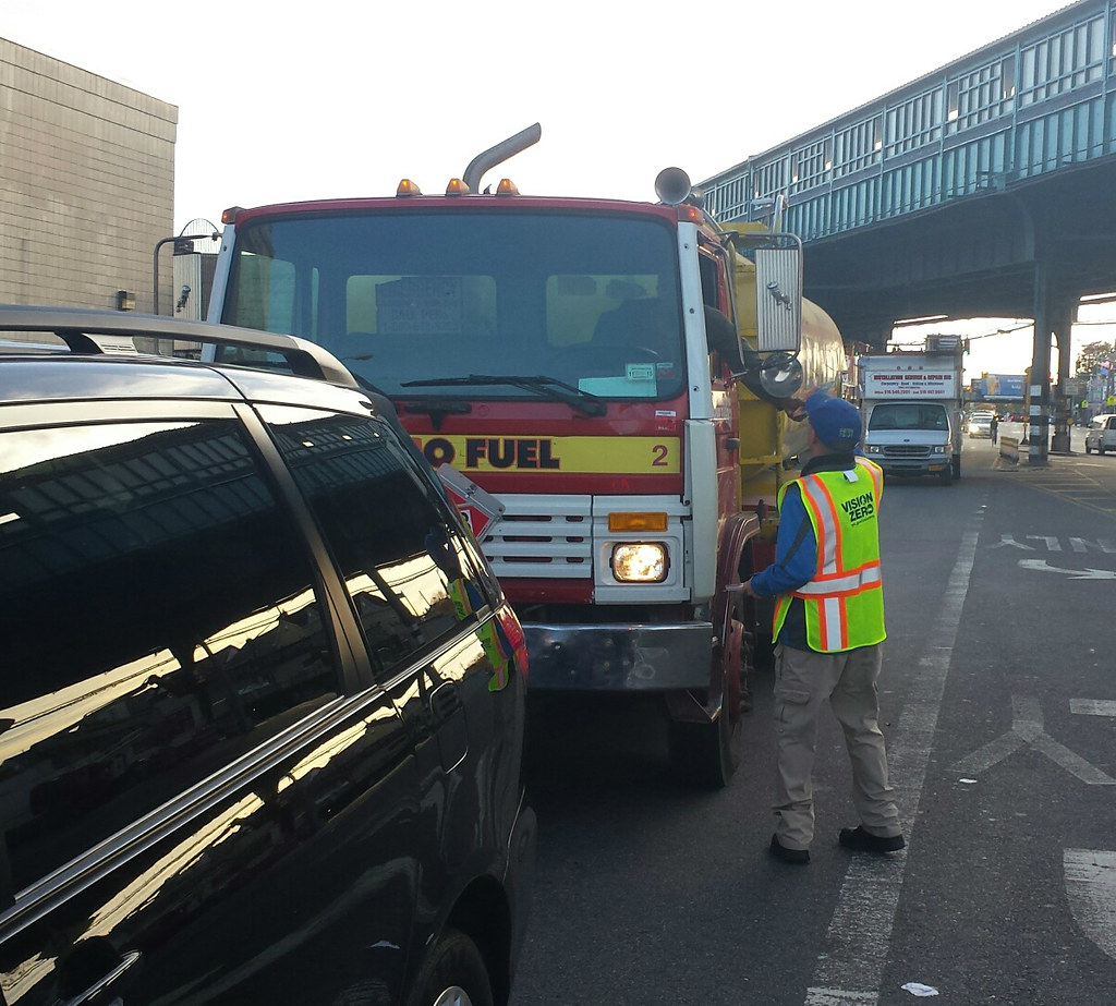 Vision Zero Street Team, 103015 Cross Bay Blvd & Rockawa… Flickr