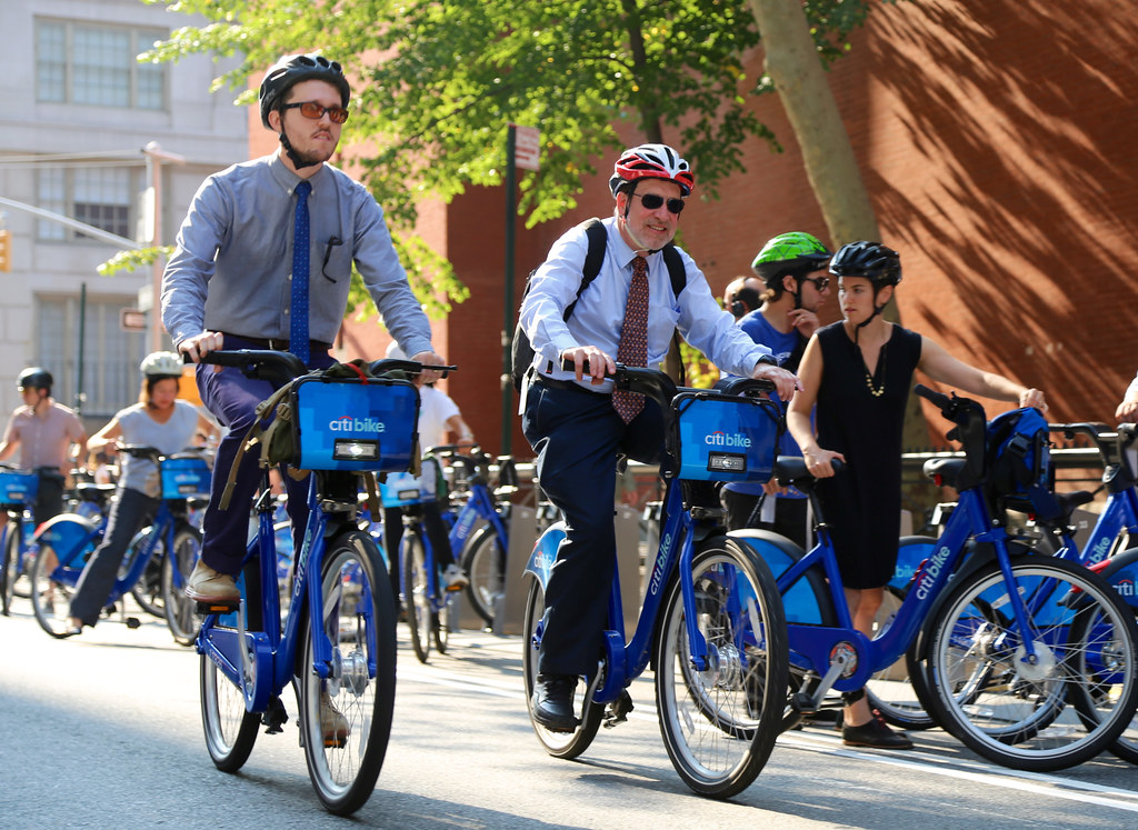 NYC DOT Citi Bike Ride from UES to UWS Stations New York City